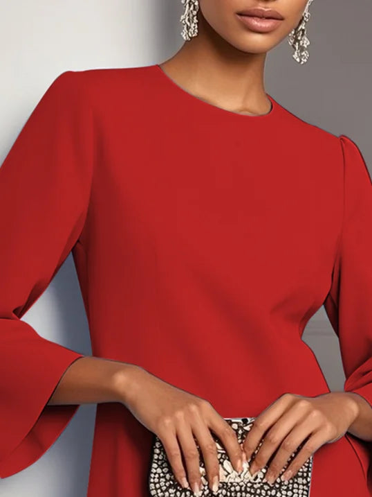 Carmen | Vestido corto rojo carmín con volumen floral 3D en el bajo