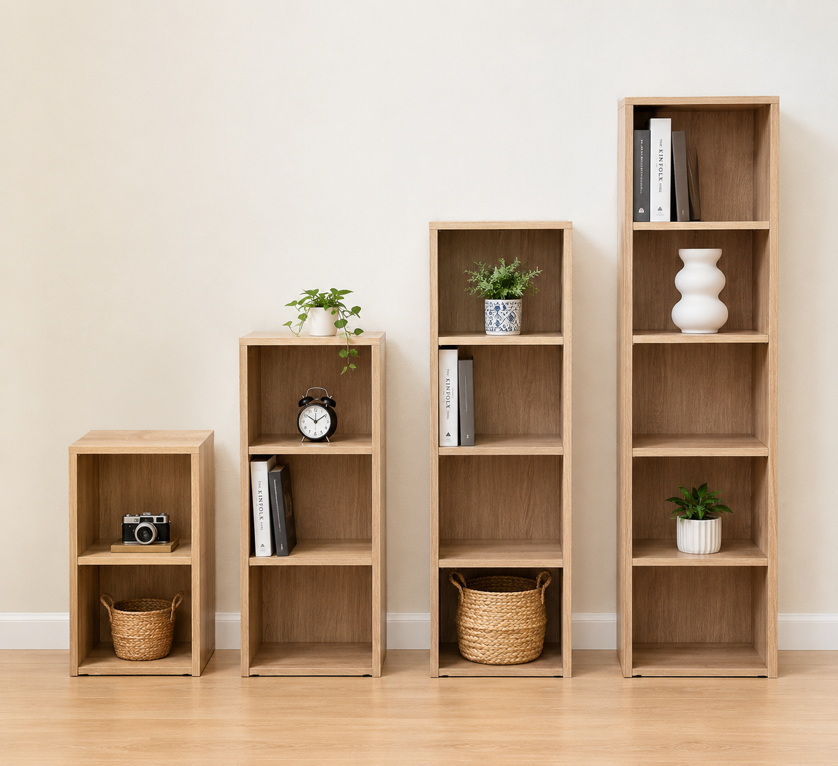 Cádiz | Estantería Cubo con 3 baldas de madera laminada color roble de 80x30x24 cm Tablero laminado de 12 mm. Soporta 10 kg por balda. Requiere montaje. Medida interior de cada hueco: 27,5x24x25 cm