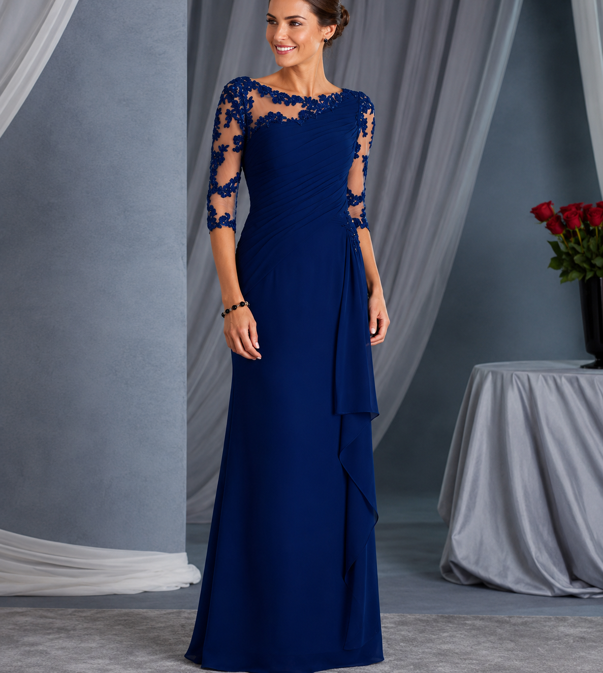 Hermi | Vestido Largo con Encaje Floral y Elegante Drapado