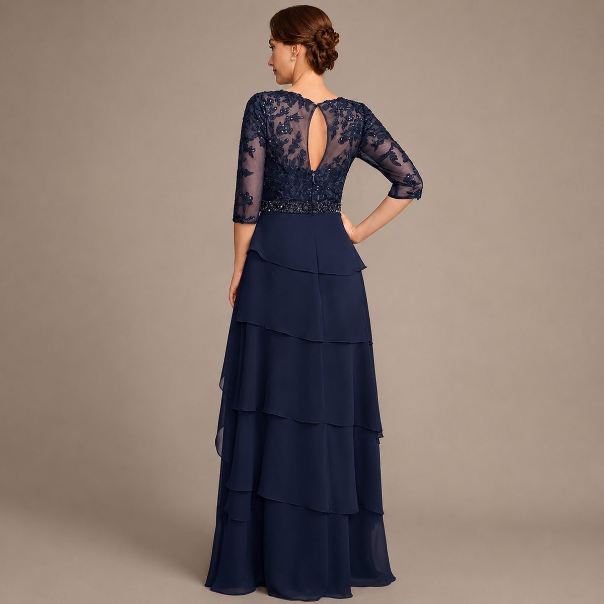 Eugenia | Vestido Largo de Fiesta Azul Marino con Encaje y Falda de Volantes