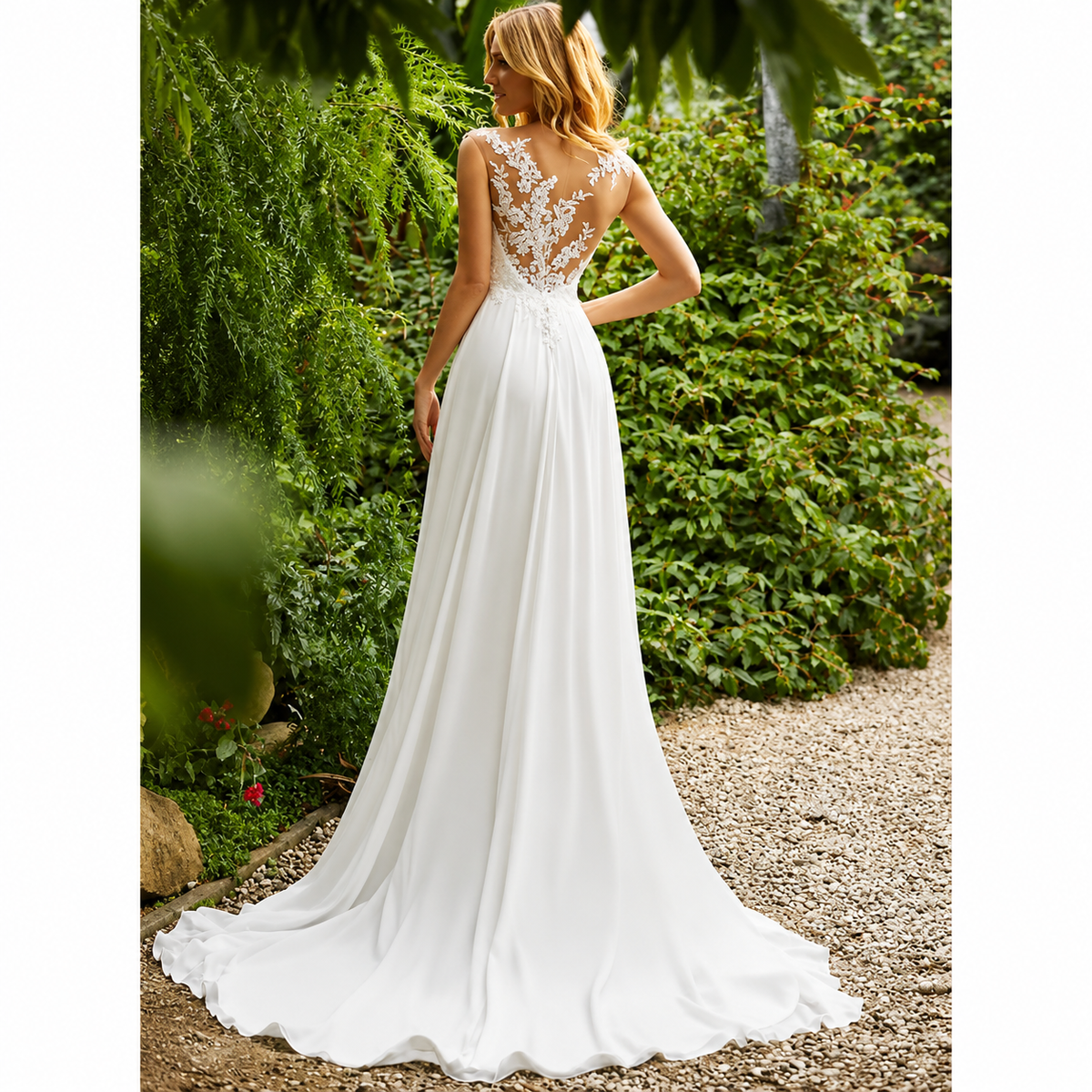 Silvia | Vestido de novia largo boho con cuerpo de encaje y espalda transparente