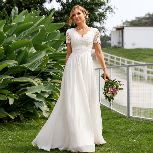 Erika | Vestido de novia largo boho con mangas de encaje y escote en V