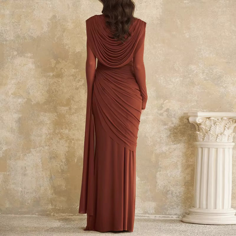 Estrella | Vestido Largo de Fiesta Asimétrico con Drapaje y Capa