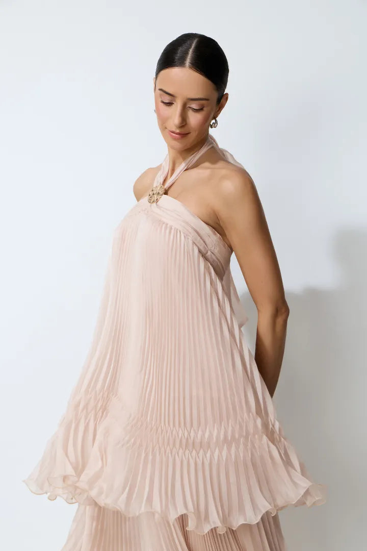 Serena | Vestido Maxi Plisado de Cuello Halter Rosa Light Party Moment