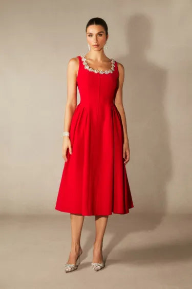 Teresa | Vestido midi sin mangas con adornos de cristal de Anita