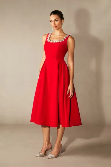 Teresa | Vestido midi sin mangas con adornos de cristal de Anita